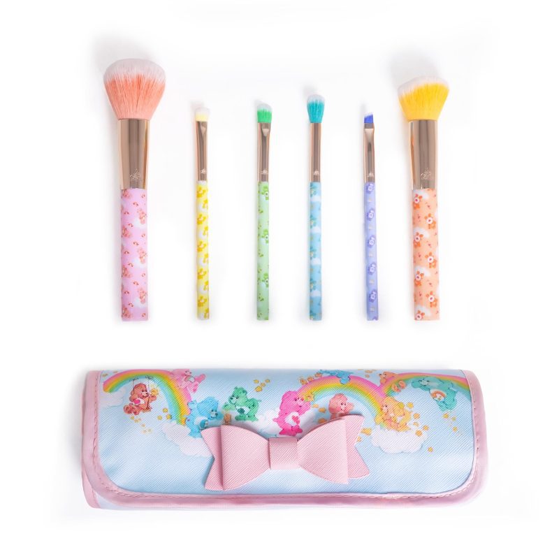 CARE BEARS DREAMLAND 6 PC BRUSH SET IVBT CB6PCBSRL BLUPK front group