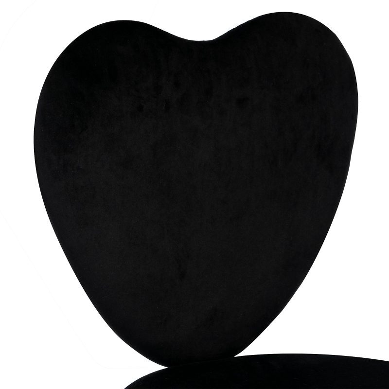 Heart 4 BlackCropped