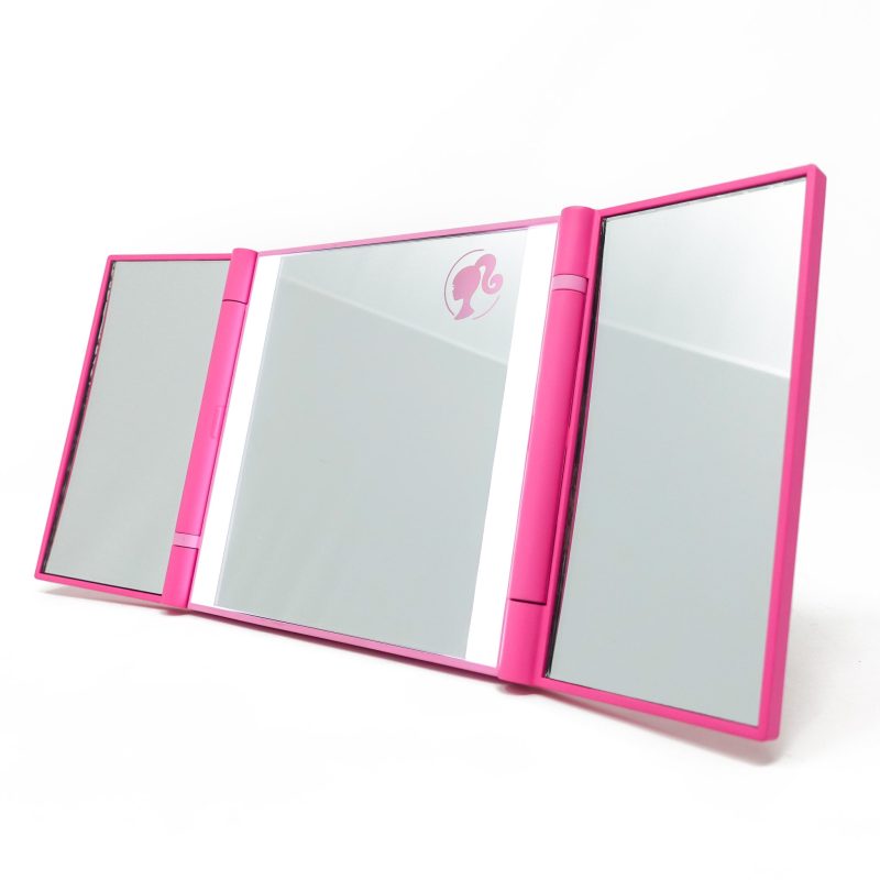 IVMM BBSM277 PNK BARBIE TRIFOLD MINI LED MAKEUP MIRROR OPEN ON QT