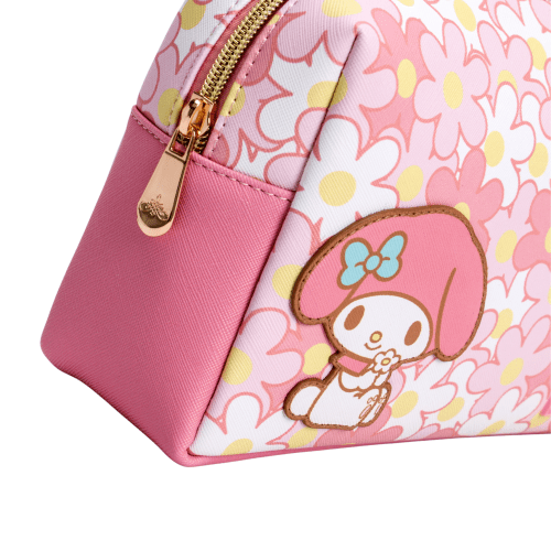 My Melody Cosmetic Pouch Close Up